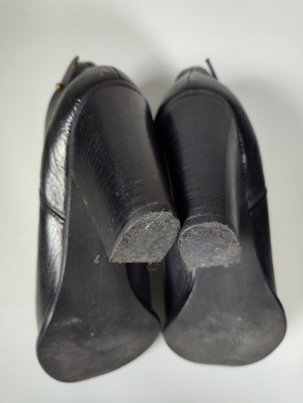 Madewell Lonny black leather cheslea ankle boots 7 - Picture 8 of 12
